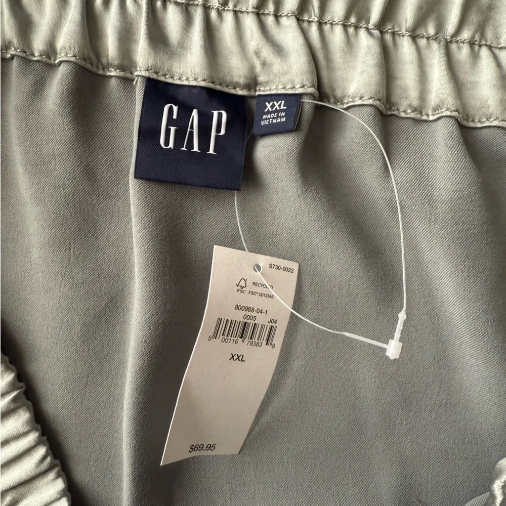 NWT Gap women’s pull on satin midi skirt Sage metallic size XXL - Picture 8 of 8